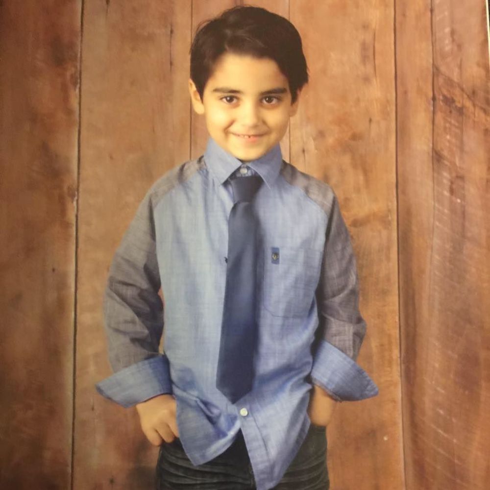 Meet your Posher, Muneer